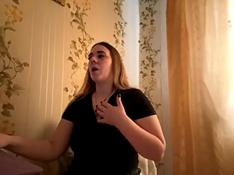 Snapshot of Hanna_777 chatting on November 23, 2025, 10:03 am Hanna 777 online show from November 23, 2025, 10:03 am