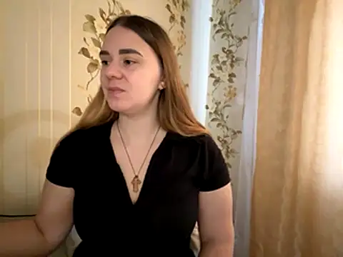 Snapshot of Hanna_777 chatting on November 2, 2025, 8:08 am Hanna 777 online show from November 2, 2025, 8:08 am