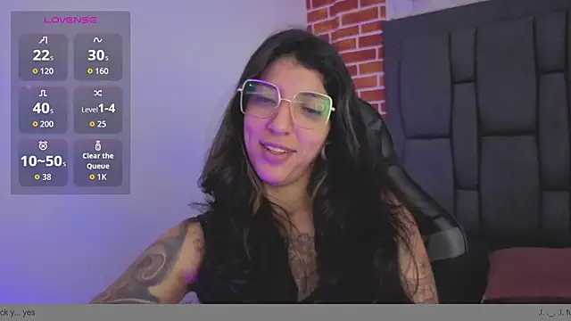 Snapshot of ghostwomaan chatting on November 5, 2025, 1:25 pm ghostwomaan online show from November 5, 2025, 1:25 pm