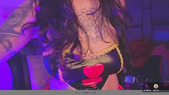 Snapshot of ghostwomaan chatting on October 30, 2025, 12:25 pm ghostwomaan online show from October 30, 2025, 12:25 pm