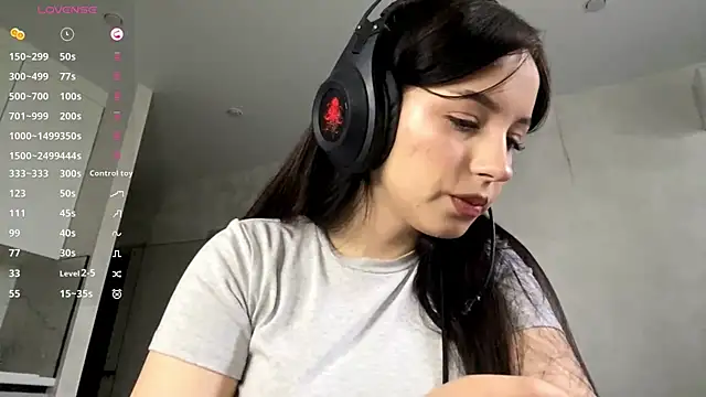 Snapshot of AngilaDoyal chatting on December 4, 2025, 7:40 am AngilaDoyal online show from December 4, 2025, 7:40 am