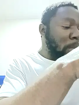 Snapshot of shoodly99 chatting on November 8, 2025, 1:20 am shoodly99 online show from November 8, 2025, 1:20 am