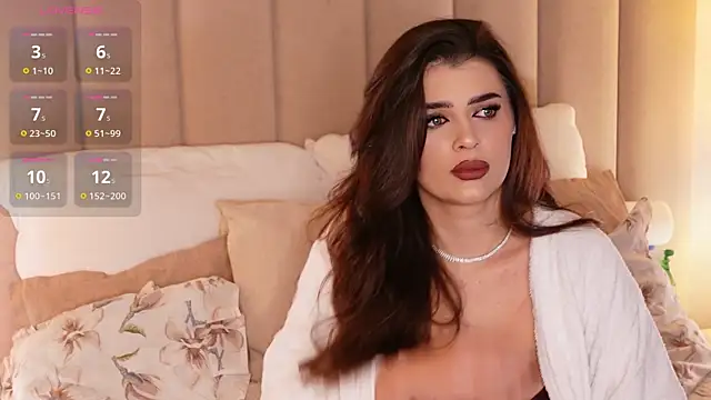 Snapshot of MissyFoxyy chatting on November 19, 2025, 8:36 am MissyFoxyy online show from November 19, 2025, 8:36 am