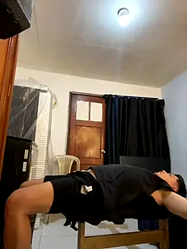 MasonHeat online show from December 3, 2025, 11:04 pm