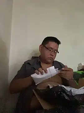 Snapshot of GordoChancludoSLP chatting on November 22, 2025, 9:24 pm GordoChancludoSLP online show from November 22, 2025, 9:24 pm