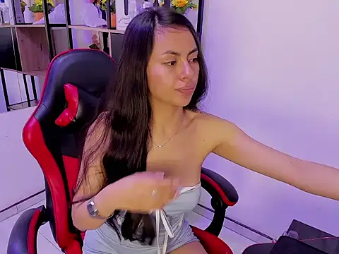 Mia Bonnie online show from October 30, 2025, 8:28 pm