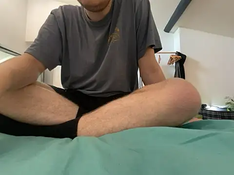 Lenouveau- online show from May 3, 2026, 1:04 pm