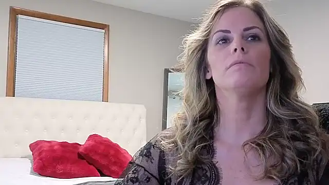 Koralynn 777 online show from February 6, 2026, 2:51 am