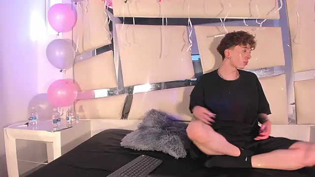 Snapshot of Genesis_ask chatting on October 30, 2025, 9:55 pm Genesis ask online show from October 30, 2025, 9:55 pm