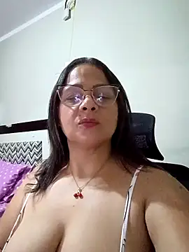 Angie milf50 online show from February 20, 2026, 4:53 am