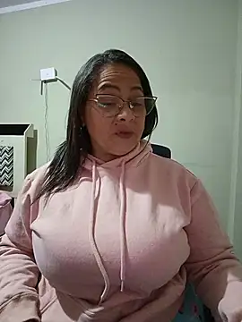 Angie milf50 online show from May 29, 2026, 5:35 am