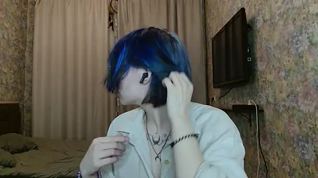 KellePourier online show from March 10, 2026, 6:34 pm