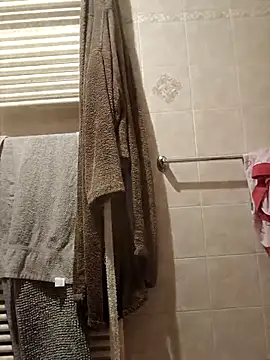 Pinos8700 online show from October 30, 2025, 10:17 pm