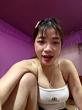 Zlienr023 online show from October 31, 2025, 3:08 pm