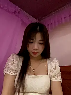 Zlienr023 online show from October 30, 2025, 2:58 pm