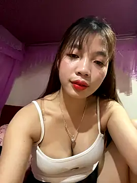 Zlienr023 online show from November 7, 2025, 1:48 pm