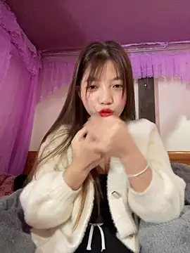 Zlienr023 online show from November 19, 2025, 12:43 am