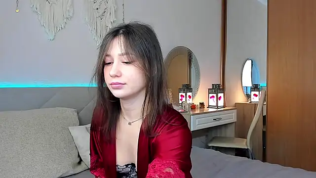 Rita Moonlight online show from December 1, 2025, 6:47 am