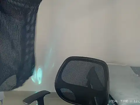 Sett 01 online show from November 8, 2025, 5:22 am