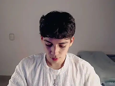 Sett 01 online show from December 18, 2025, 5:56 am