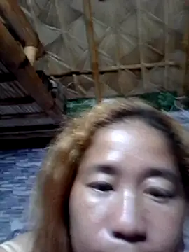 Snapshot of CreamyLhady_88 chatting on November 21, 2025, 12:53 am CreamyLhady 88 online show from November 21, 2025, 12:53 am