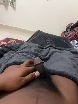 Nazeer8897 online show from November 6, 2025, 4:05 am