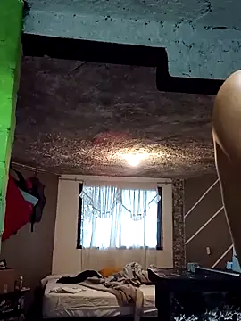 SkinniYamo online show from March 27, 2026, 3:46 pm