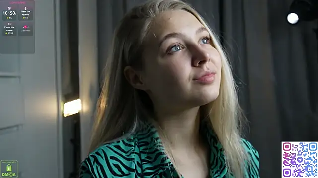 Snapshot of Hochu_Labubu chatting on November 2, 2025, 5:18 pm Hochu Labubu online show from November 2, 2025, 5:18 pm