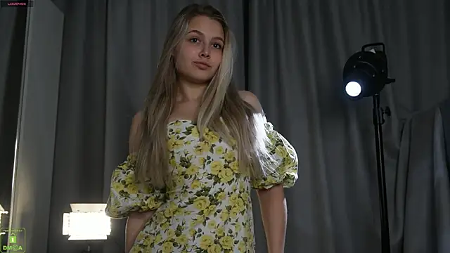 Snapshot of Hochu_Labubu chatting on October 30, 2025, 12:47 pm Hochu Labubu online show from October 30, 2025, 12:47 pm