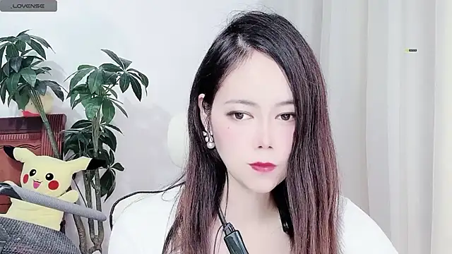 Snapshot of Tangt- chatting on October 31, 2025, 2:57 pm Tangt- online show from October 31, 2025, 2:57 pm