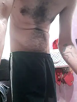 Snapshot of AlanMargin chatting on November 17, 2025, 8:13 pm AlanMargin online show from November 17, 2025, 8:13 pm