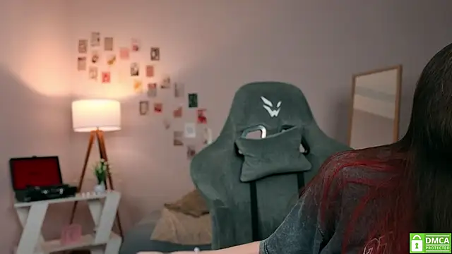 Snapshot of yourfrenchteacher chatting on October 28, 2025, 3:40 am yourfrenchteacher online show from October 28, 2025, 3:40 am