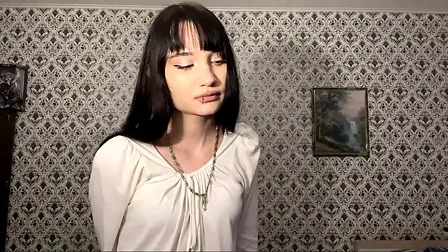 Snapshot of SofiaDreams09 chatting on November 25, 2025, 1:55 pm SofiaDreams09 online show from November 25, 2025, 1:55 pm