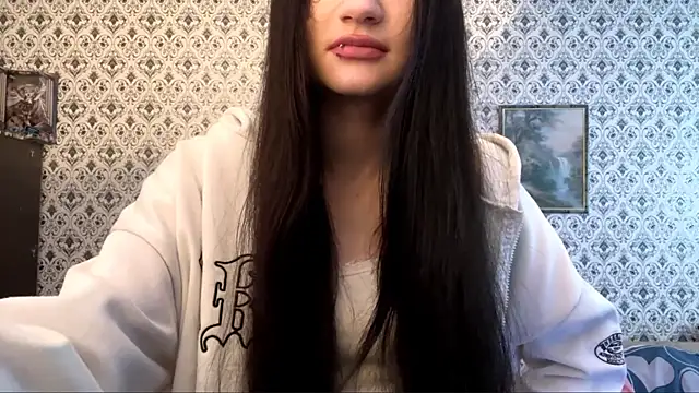 Snapshot of SofiaDreams09 chatting on November 23, 2025, 6:45 am SofiaDreams09 online show from November 23, 2025, 6:45 am