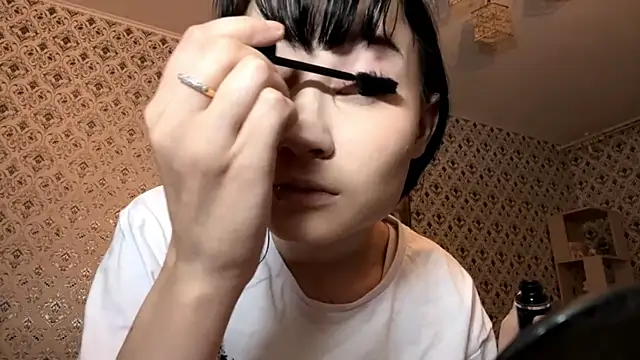 Snapshot of SofiaDreams09 chatting on October 28, 2025, 2:05 pm SofiaDreams09 online show from October 28, 2025, 2:05 pm