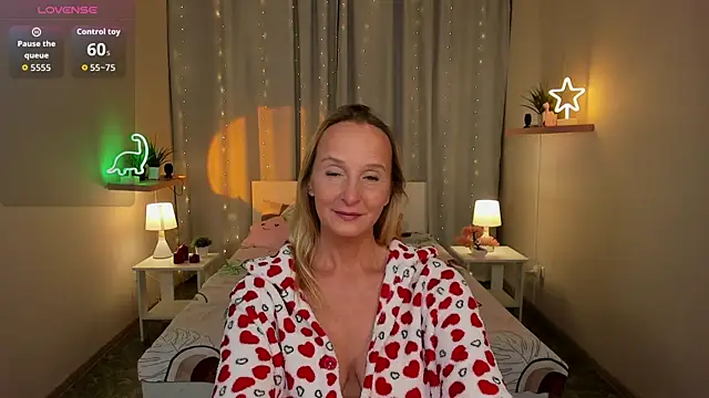 Snapshot of ScarlettPalmer chatting on November 4, 2025, 10:30 am ScarlettPalmer online show from November 4, 2025, 10:30 am