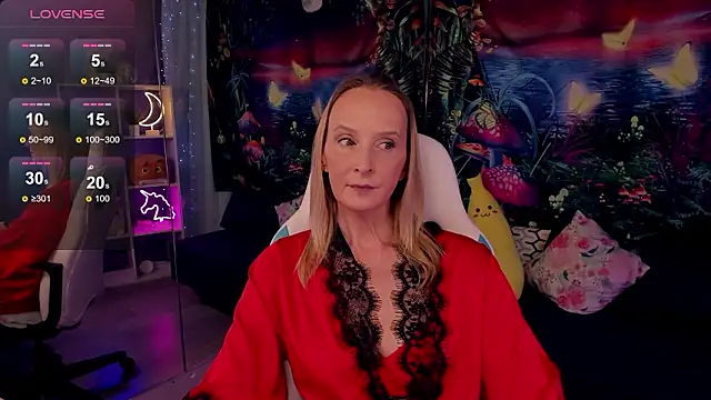 ScarlettPalmer online show from February 27, 2026, 10:04 am