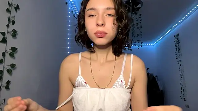 Snapshot of LilithFlamey chatting on November 20, 2025, 4:07 pm LilithFlamey online show from November 20, 2025, 4:07 pm