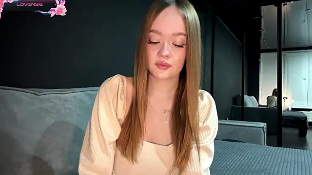 SecretGerl baby2007 online show from January 13, 2026, 3:05 pm