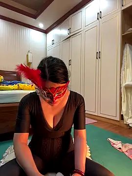 Snapshot of Qt889999 chatting on November 11, 2025, 2:01 pm Qt889999 online show from November 11, 2025, 2:01 pm