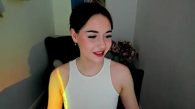 Snapshot of MakeYoueHappy chatting on February 28, 2026, 3:28 am MakeYoueHappy online show from February 28, 2026, 3:28 am