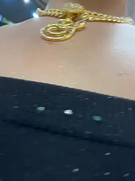 Snapshot of Hannahpradaa_ chatting on November 24, 2025, 8:53 pm Hannahpradaa online show from November 24, 2025, 8:53 pm