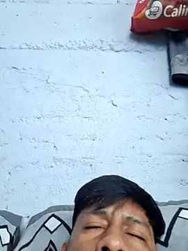 Snapshot of sanz957 chatting on January 11, 2026, 7:21 pm sanz957 online show from January 11, 2026, 7:21 pm