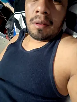 Snapshot of sanz957 chatting on February 8, 2026, 3:37 am sanz957 online show from February 8, 2026, 3:37 am