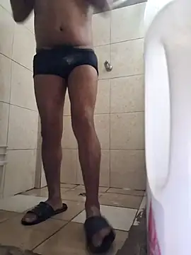 Snapshot of sanz957 chatting on January 16, 2026, 3:32 am sanz957 online show from January 16, 2026, 3:32 am