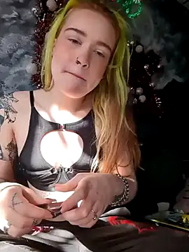 mattiethebaddieee online show from November 23, 2025, 6:29 pm