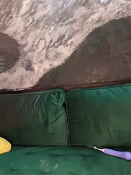 mattiethebaddieee online show from April 15, 2026, 2:17 am