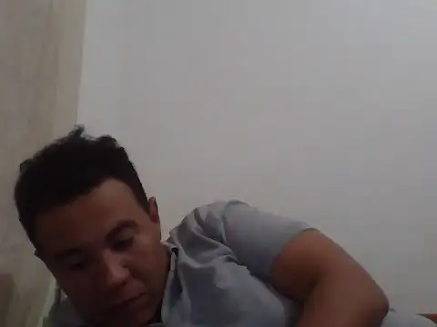 Fire latino online show from November 13, 2025, 1:42 am