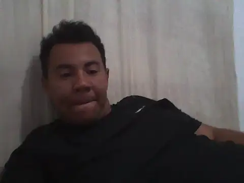 Fire latino online show from November 20, 2025, 3:07 am