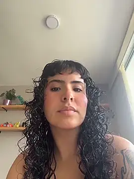 SugarTroubl33 online show from March 31, 2026, 2:08 pm